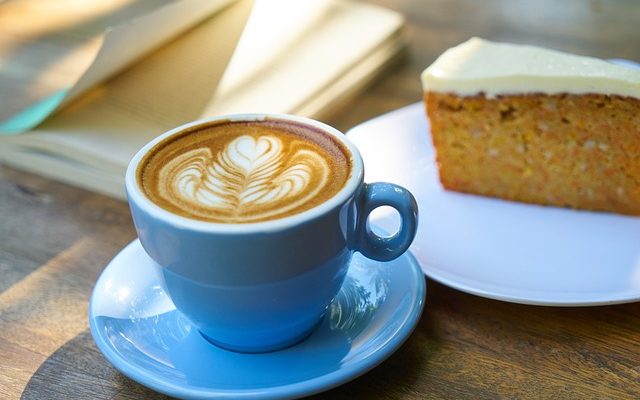 Comment mettre des rayures fondant sur le gâteau